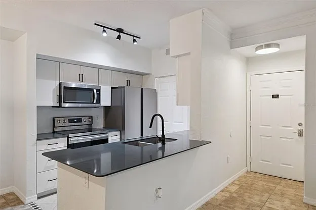 13036 Mulberry Park Dr #417 — Photo 28