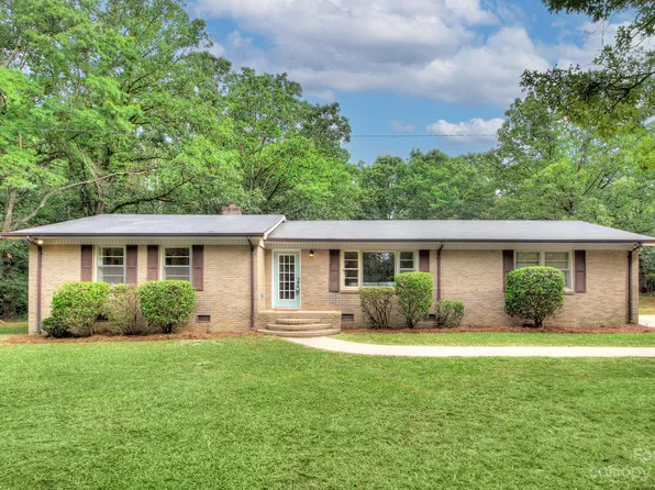 204 Alton Woods Rd, Monroe, NC 28112