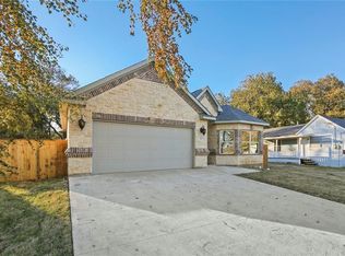 217 Macarthur Blvd, Grand Prairie, TX 75050