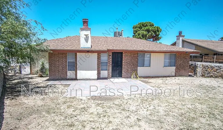 2100 Robert Wynn St — Photo 20