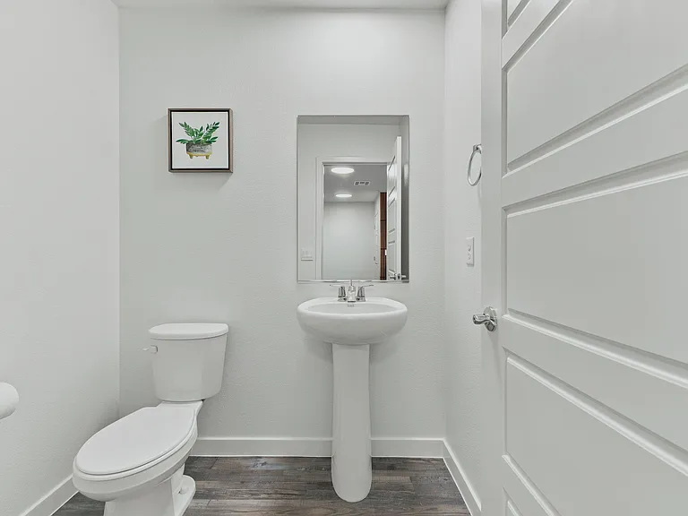 9673 Horseshoe Canyon St — Photo 38