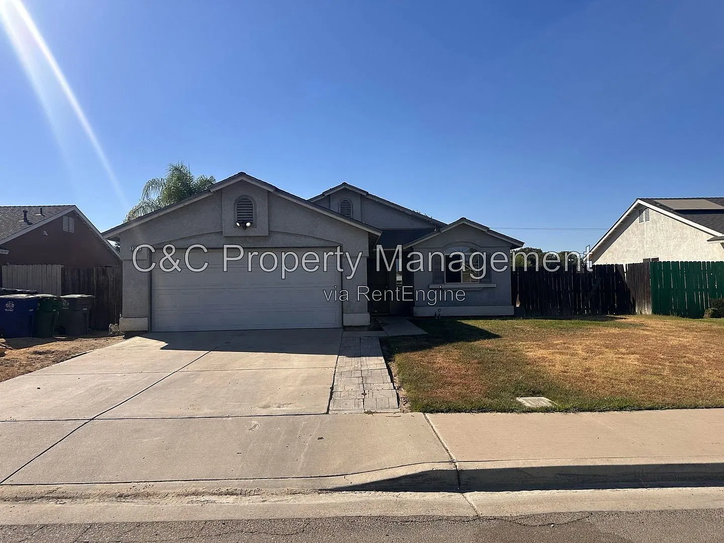 4 bed, 2.0 bath, 1422 sqft, $2,300 — Photo 1