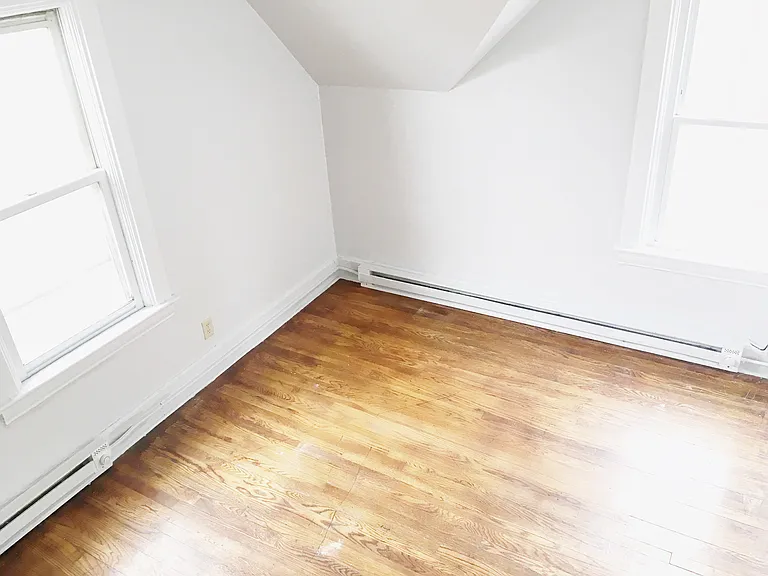 1223 Rice St #2 — Photo 2