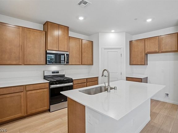 5th image of 3628 Del Bacio Ave