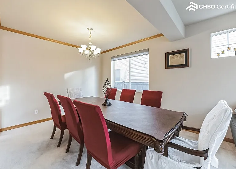 Furnished Dining