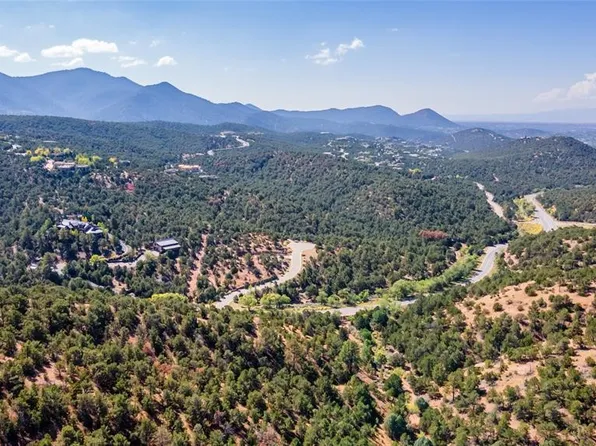 1200 Horsethief Cyn, Santa Fe, NM 87501