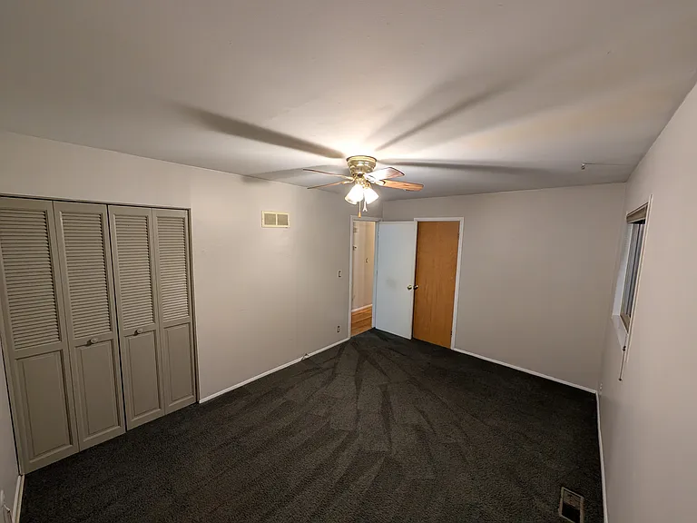 2734 Hampshire Rd — Photo 13