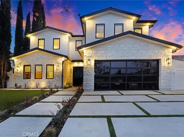 4949 Petit Ave, Encino, CA 91436