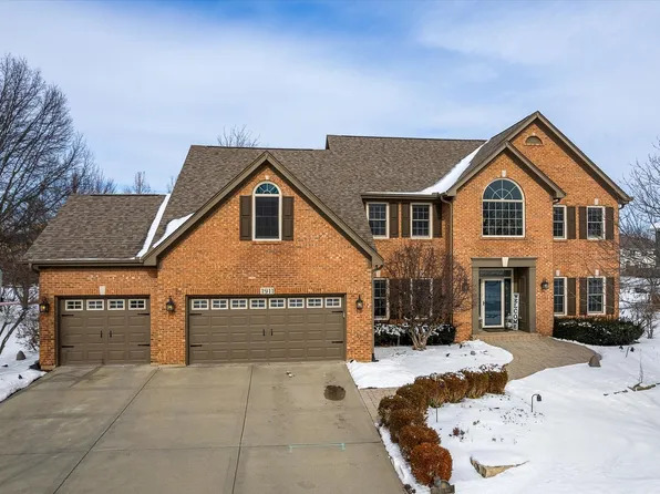 1911 Wicklow Rd, Naperville, IL 60564