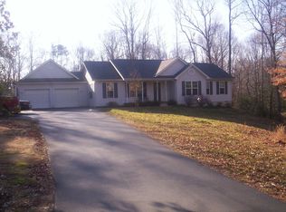 6000 Paternoster Ln, Hughesville, MD 20637