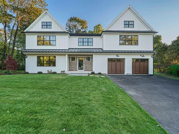 7 Ashcroft Rd, Sharon, MA 02067