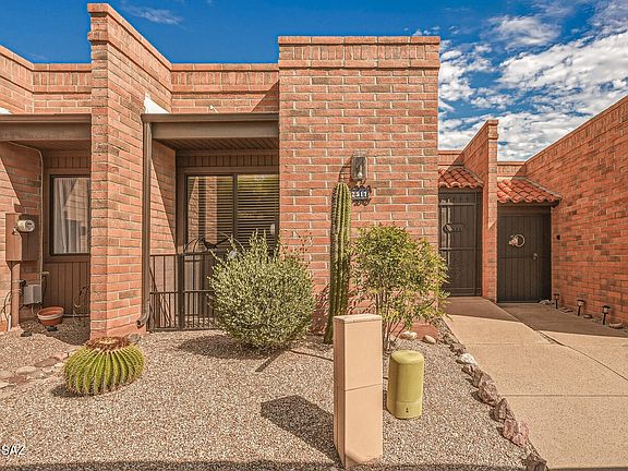 2nd image of 2517 S Calle Del Dante