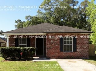 8410 Maple St, Jacksonville, FL 32244