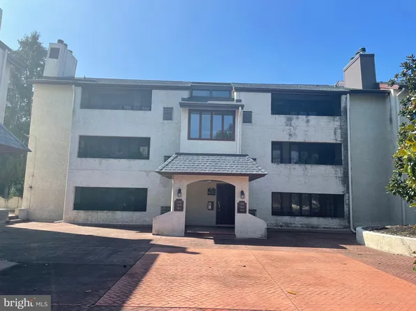 146 Centura, Cherry Hill, NJ 08003