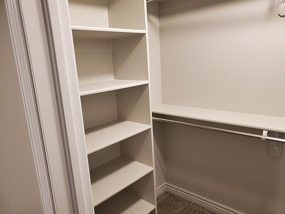 2nd bedroom closet