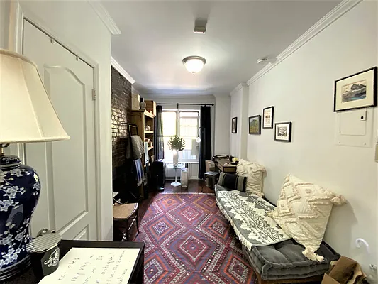 Rented by Douglas Elliman | media 9