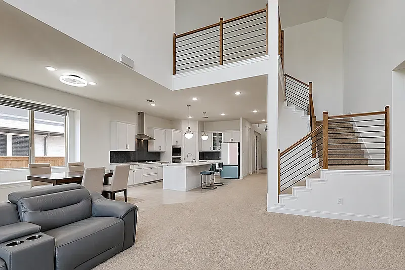 2931 Genevieve Ln
