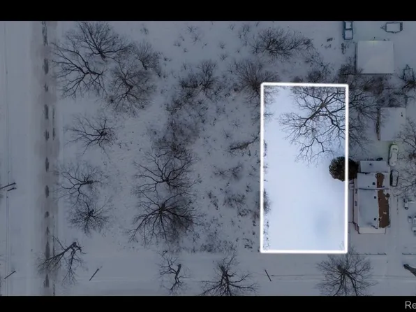 2400 Lincoln Ave, Saginaw, MI 48601