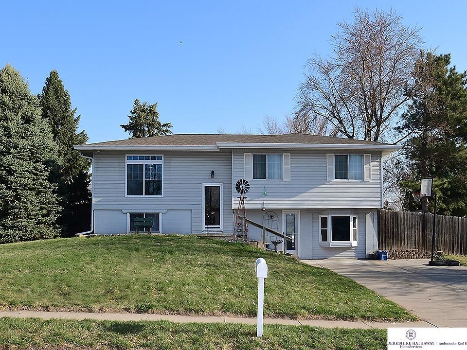 1st image of 21108 Appaloosa Dr