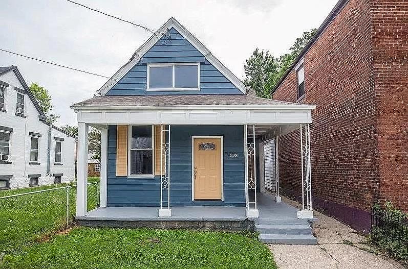 1st image of 1538 Saint Clair St