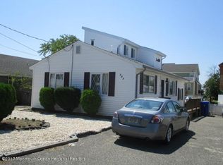 323 Silver Lagoon Dr, Toms River, NJ