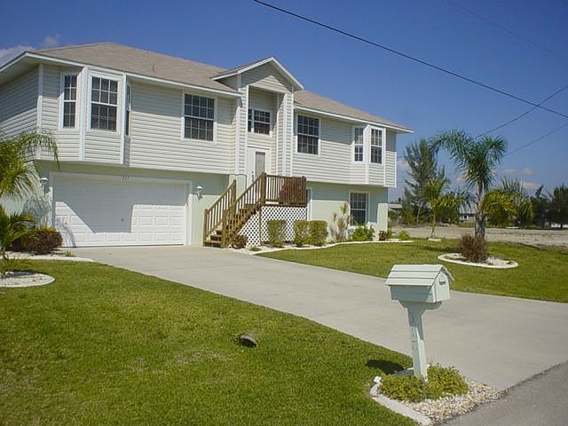 1st image of 317 SE 21st Ln