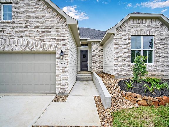 2nd image of 5043 Pleasure Lake Dr