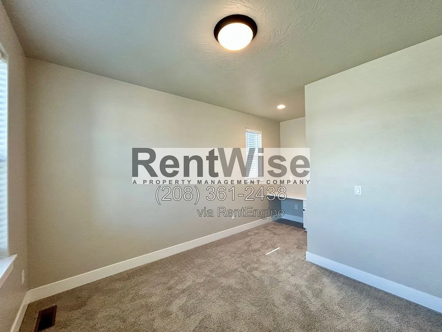 4 bed, 3.5 bath, 2640 sqft, $3,295 — Photo 4