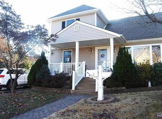 102 Avenue D, Lodi, NJ 07644