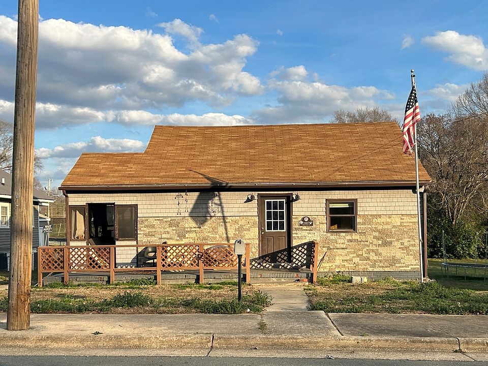 1st image of 1607 W Main St