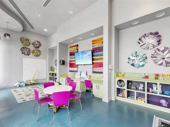 1200 Avenue At Port Imperial image 23 of 41