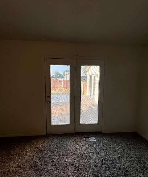 409 Meadowbrook Pl — Photo 11