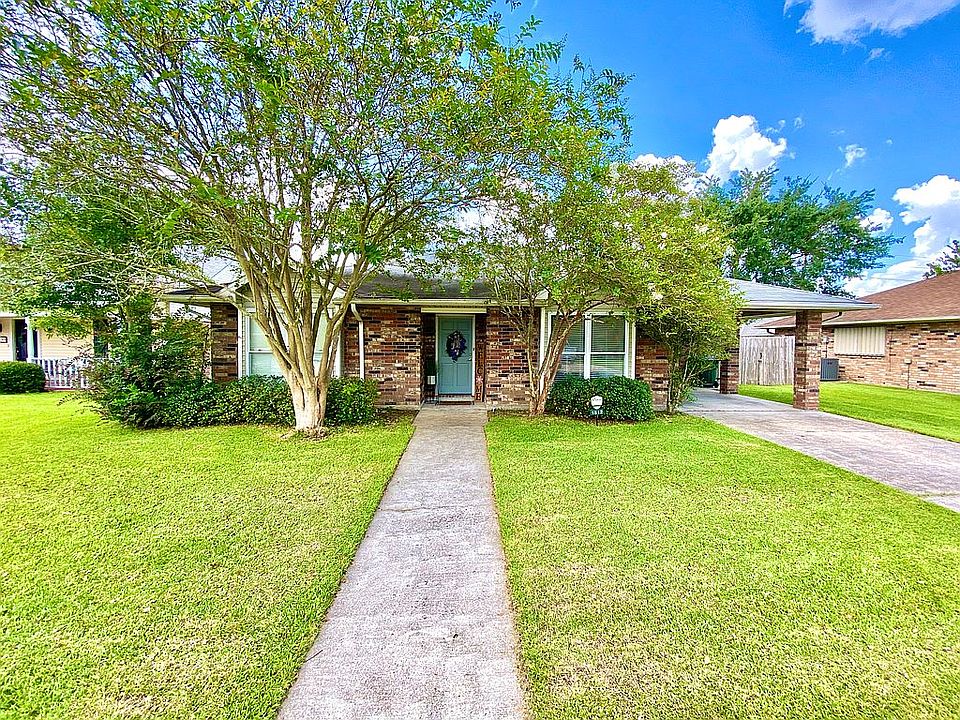 1st image of 1512 Coral Dr