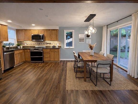 Spacious Kitchen and dining room