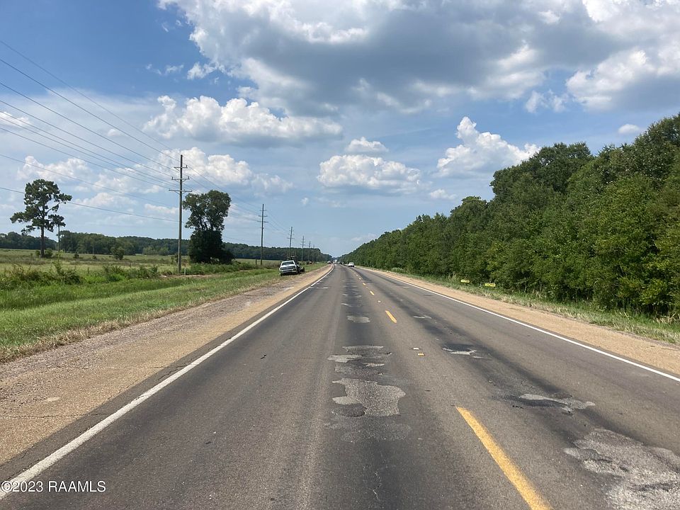 2nd image of Veteran Memorial Hwy