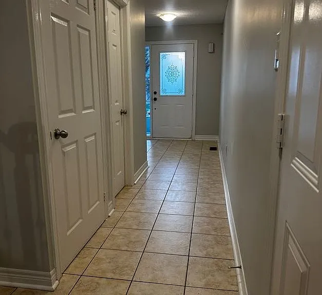 99 Atherton Ave — Photo 28
