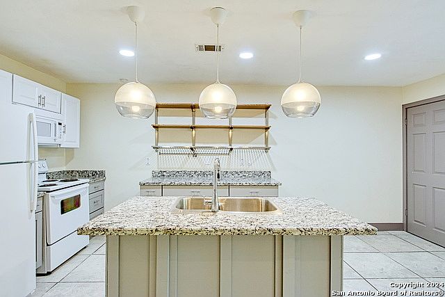 1st image of 11843 Braesview APT 814