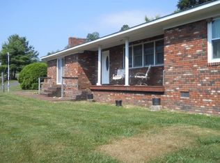 3067 Laurel Bed Rd, Tazewell, VA 24651