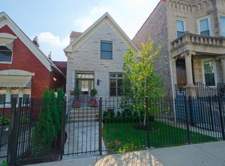 1417 N Oakley Blvd, Chicago, IL 60622