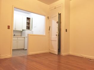 3076 45th St APT 3, Astoria, NY 11103