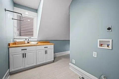1302 Hepburn Ave — Photo 25