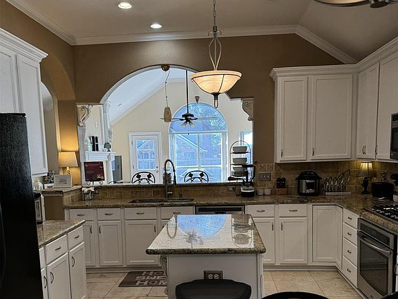 3rd image of 3529 Kales Ln