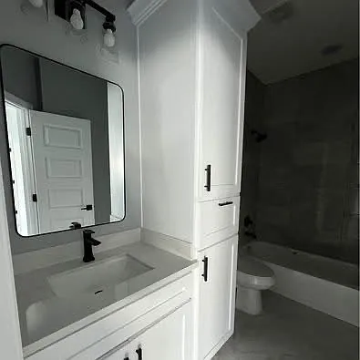 811 N Woodson Ave #4 — Photo 12