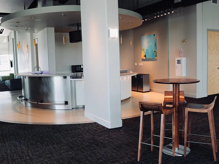 The Vue — Photo 30