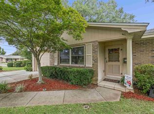 6170 Arbutus Dr, Pensacola, FL 32504