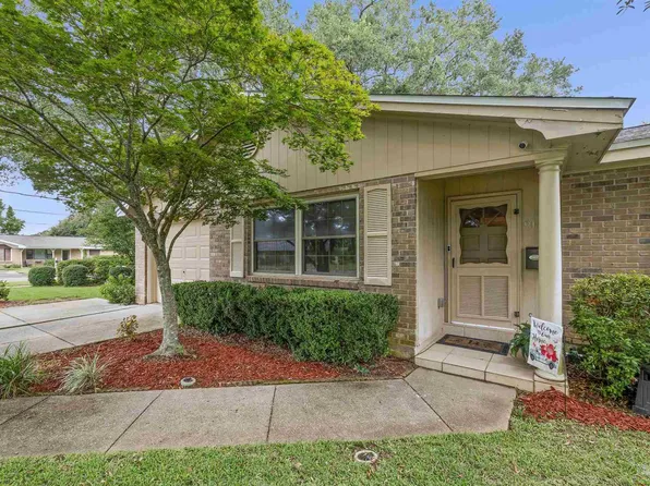 6170 Arbutus Dr, Pensacola, FL 32504