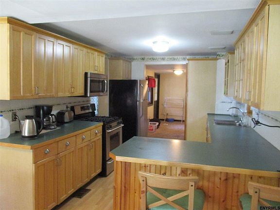 2nd image of 3 North St