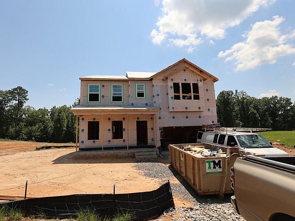 2nd image of 145 Cordoba Dr