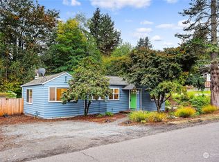 2703 NE 137th St, Seattle, WA 98125