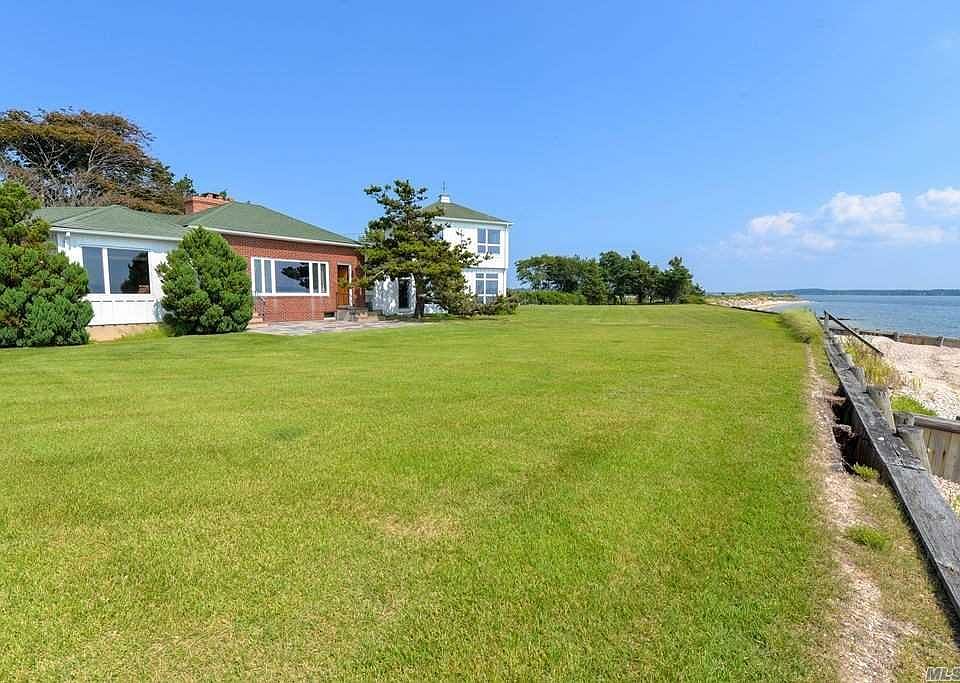 3 Oak Tree Ln, Shelter Island Heights, NY 11965 Zillow